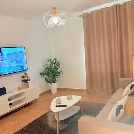 Pleno Centro Apartment *